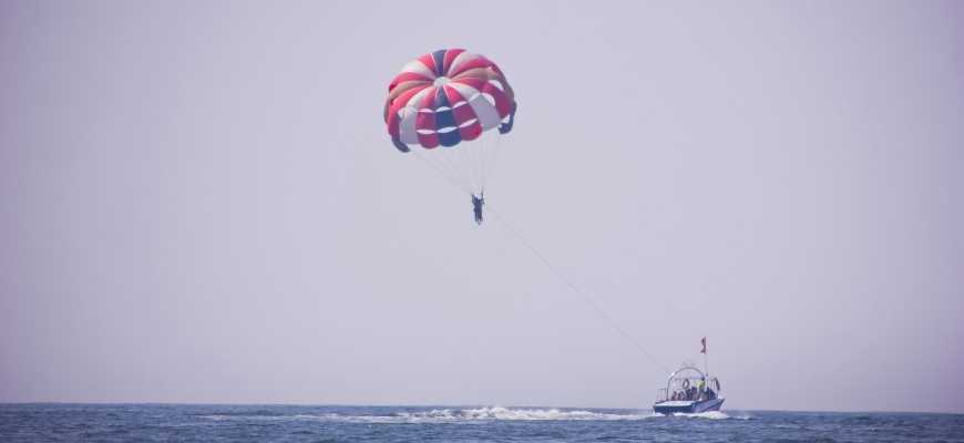 Parasailing in Goa