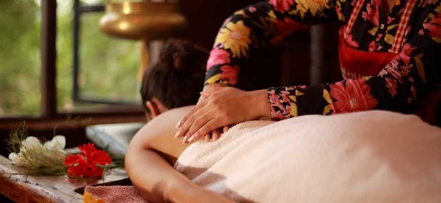 Ayurveda Massage