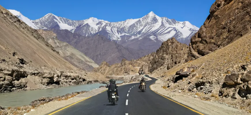 Ladakh, Highway, RenTrip