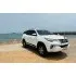 car-img