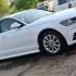 car-img