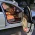 car-img