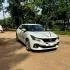 car-img
