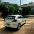 car-img