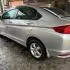 car-img