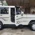car-img