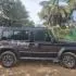 car-img