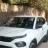 car-img