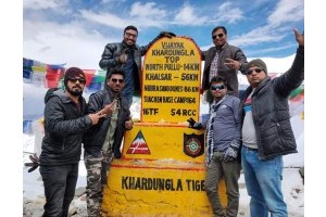tour-img